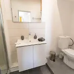 Centre-ville En Etage Refait A Neuf דירה