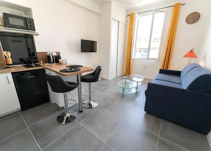3 Centre-ville En Etage Refait A Neuf Appartement *