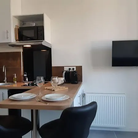 Apartmán Centre-ville En Etage Refait A Neuf